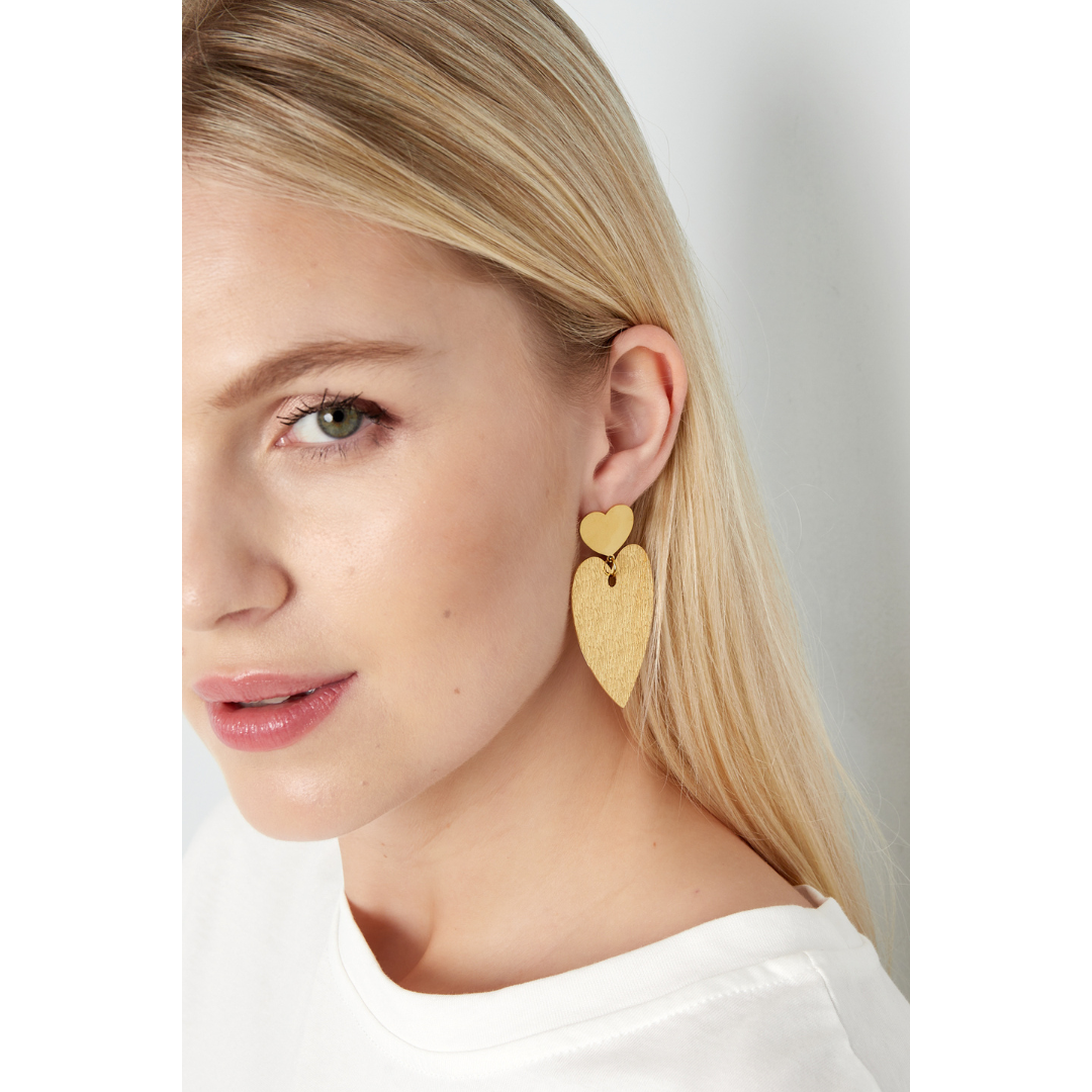 Goudkleurige dames oorbellen - Love is the answer| Selflove collectie