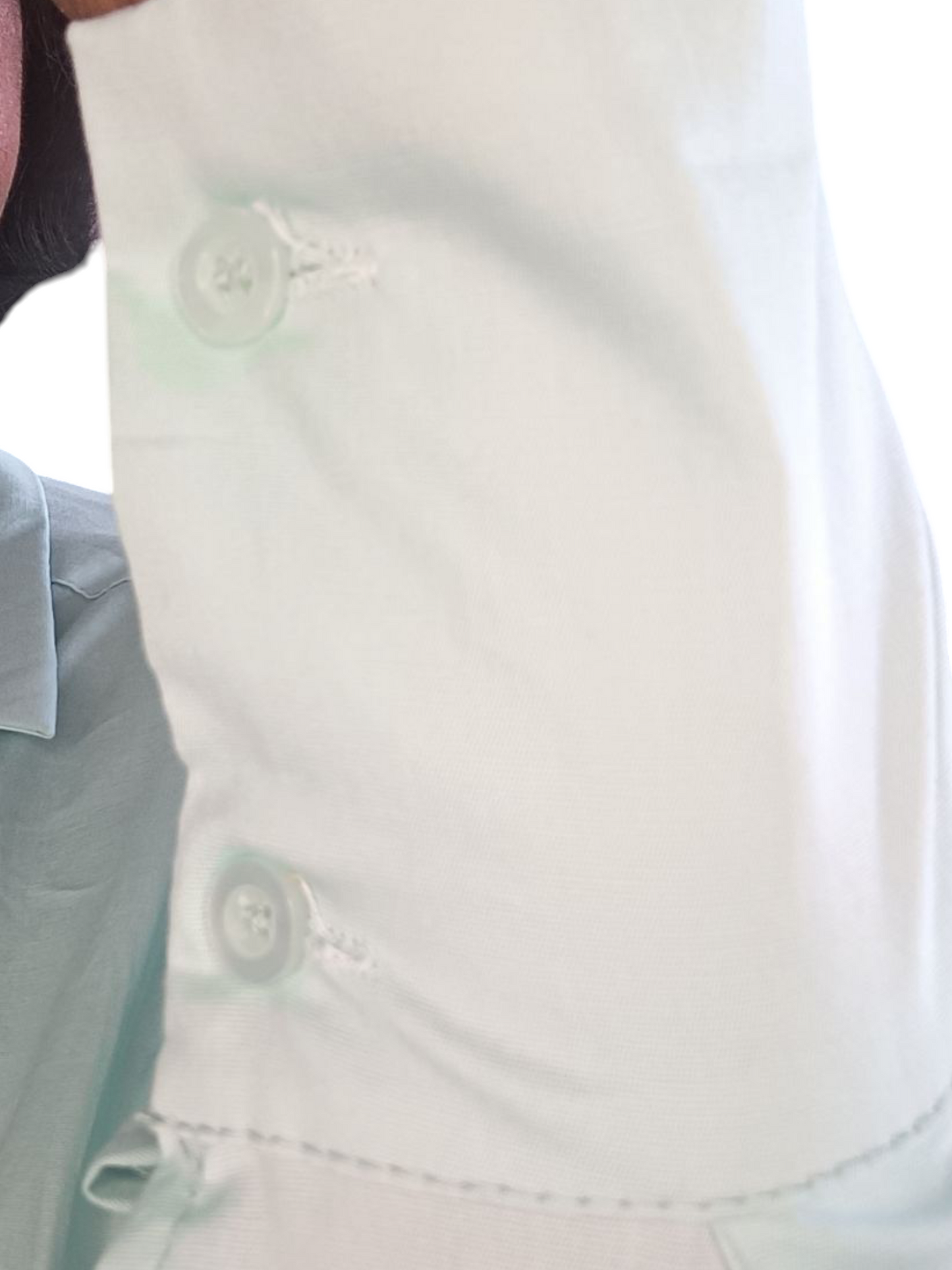 Jamy - Dames blouse met lange mouwen en een borstzak - Mintgroen | Lente & Pastels collectie