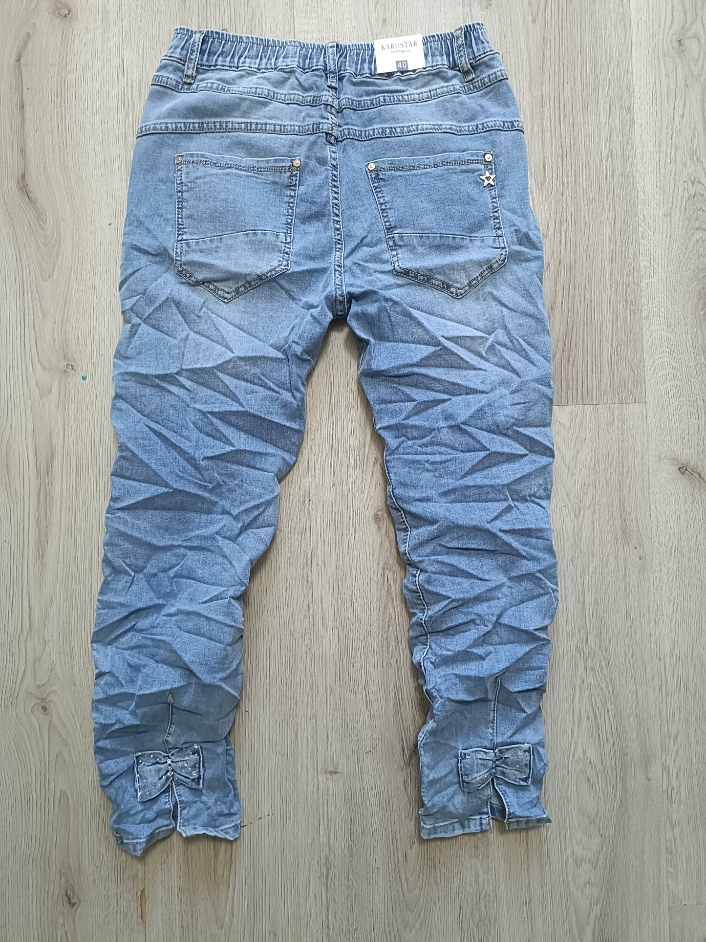 Karostar jeans met strik | Jeans & Chic collectie