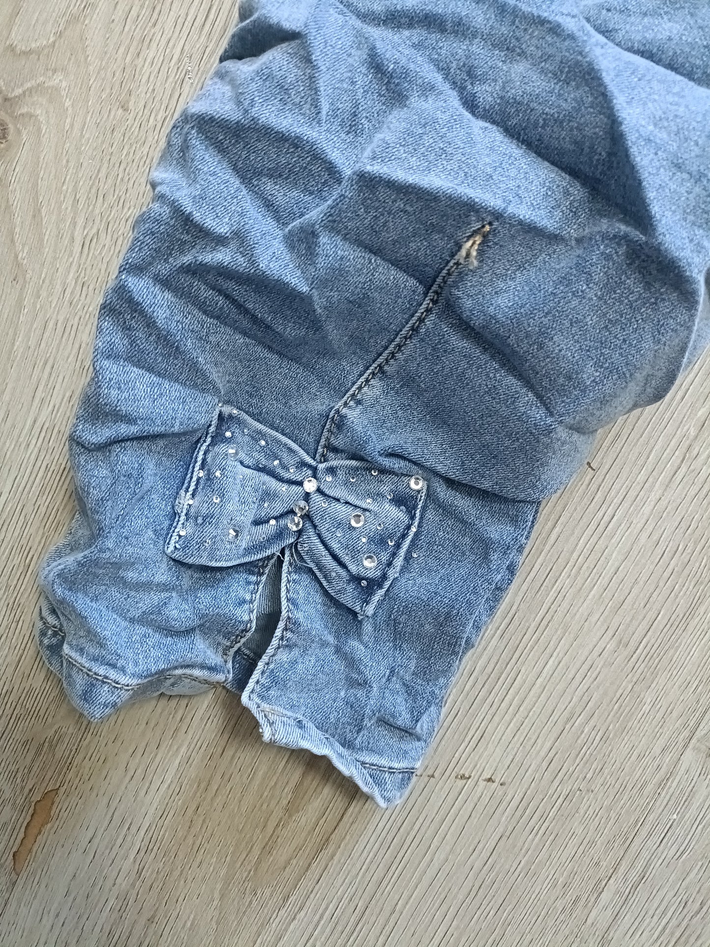 Karostar jeans met strik | Jeans & Chic collectie