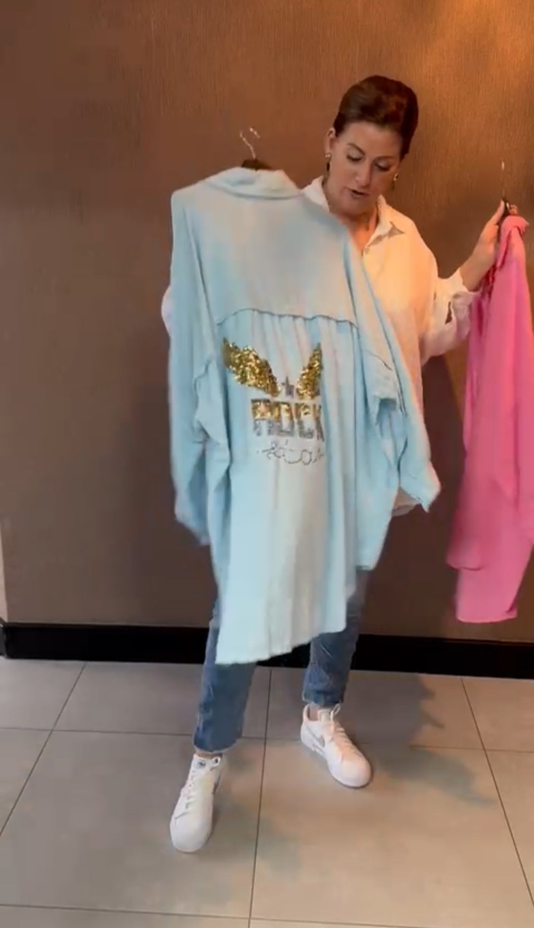 Plussize/ oversized dames blouse Rockstar Wings - Blauw | Lente & Pastels collectie