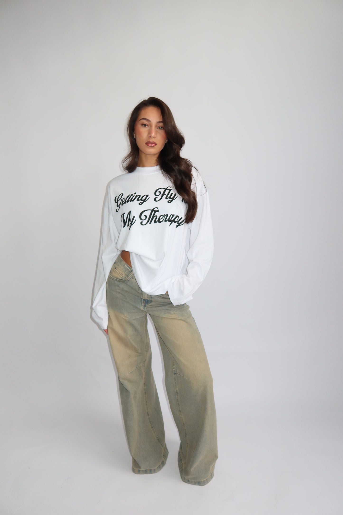 Priority Longsleeve; Getting Fly is my Therapy Longsleeve - Wit