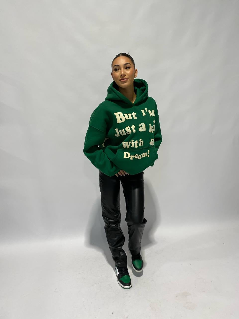 Priority hoodie: I'm a kid with a dream hoodie - Premium quality - puff print - Groen