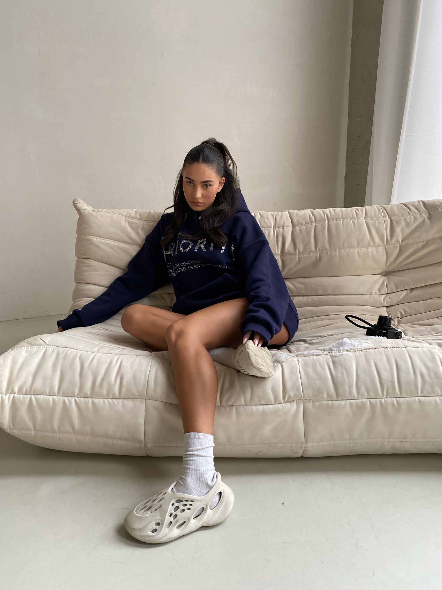 Priority hoodie: Priority strass hoodie - Marine blauw/ Midnight Blue - Priority Rhinestone hoodie