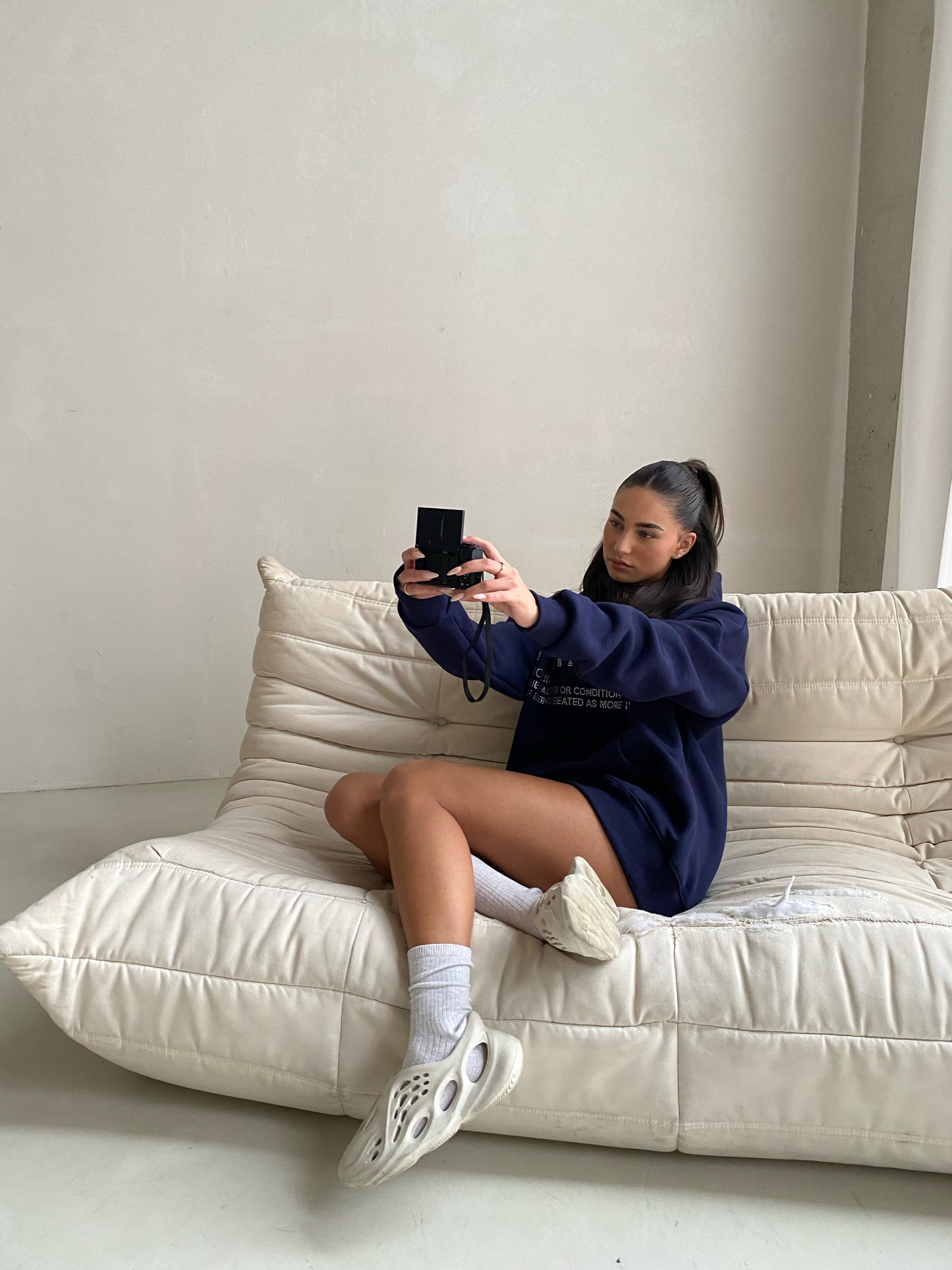 Priority hoodie: Priority strass hoodie - Marine blauw/ Midnight Blue - Priority Rhinestone hoodie