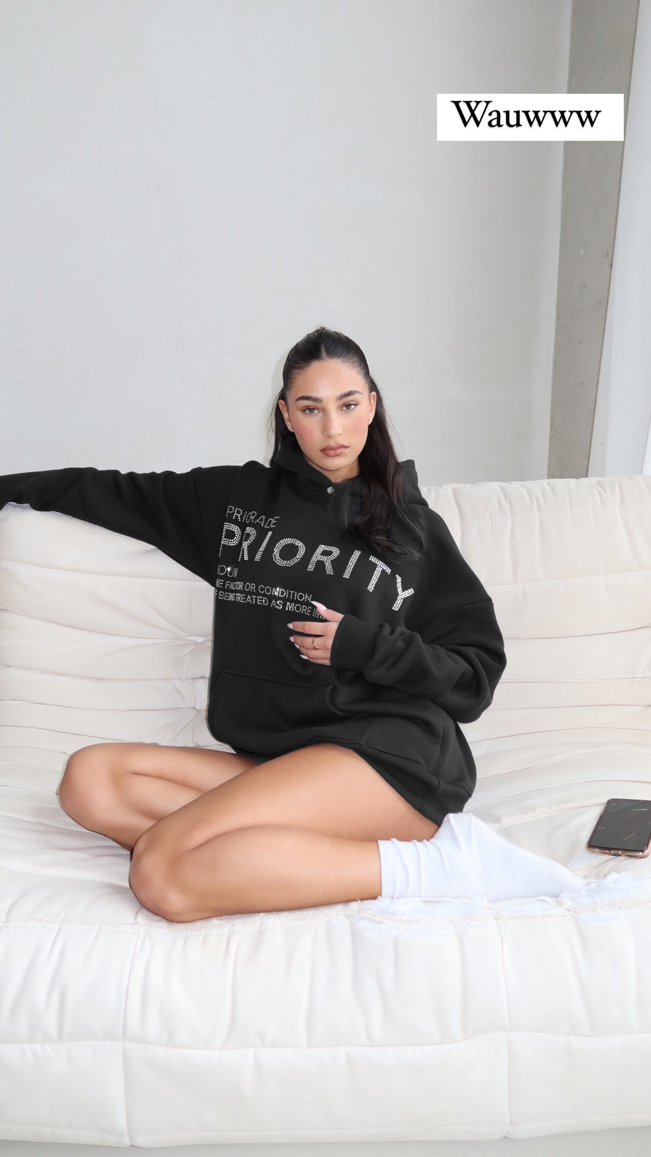 Priority hoodie: Priority strass hoodie - Zwart - Priority Rhinestone hoodie