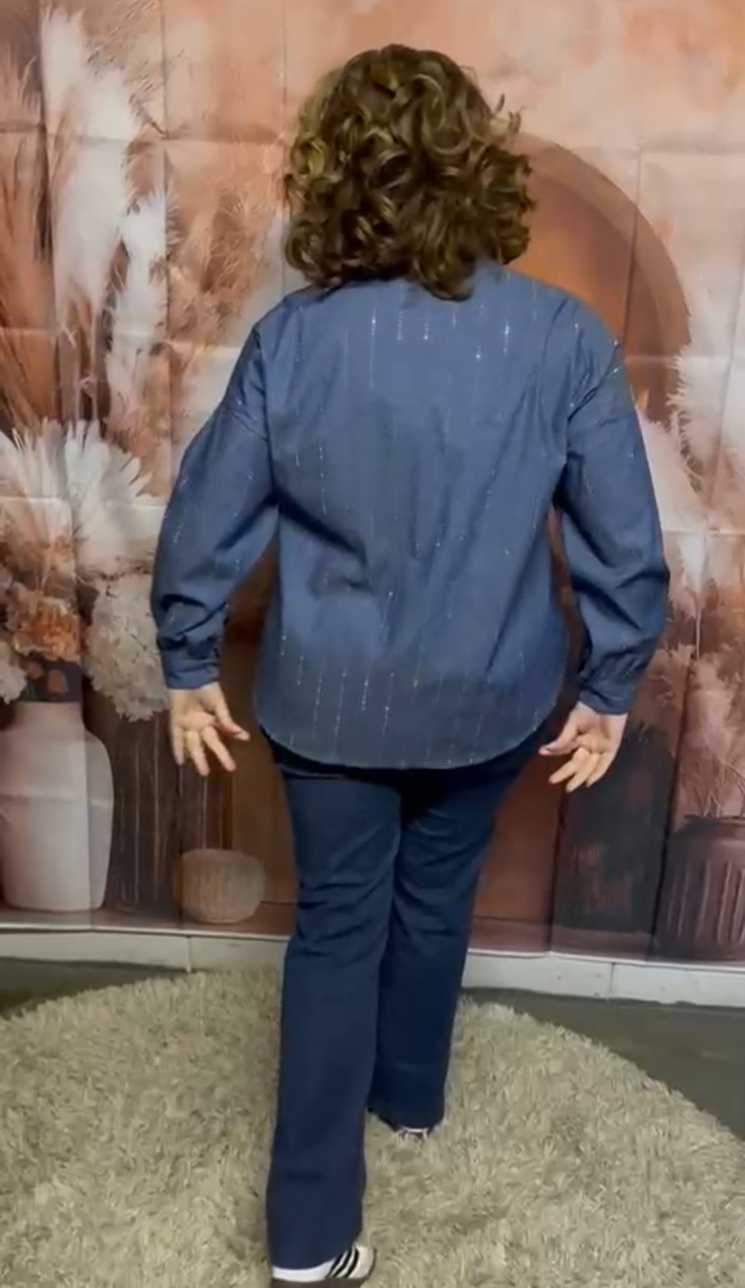 Lange denim blouse dames met afgeronde zoom (valt tot over de heup)