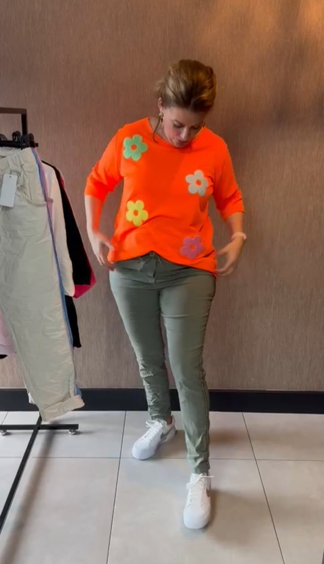 fetival outfit dames top felle bloemen