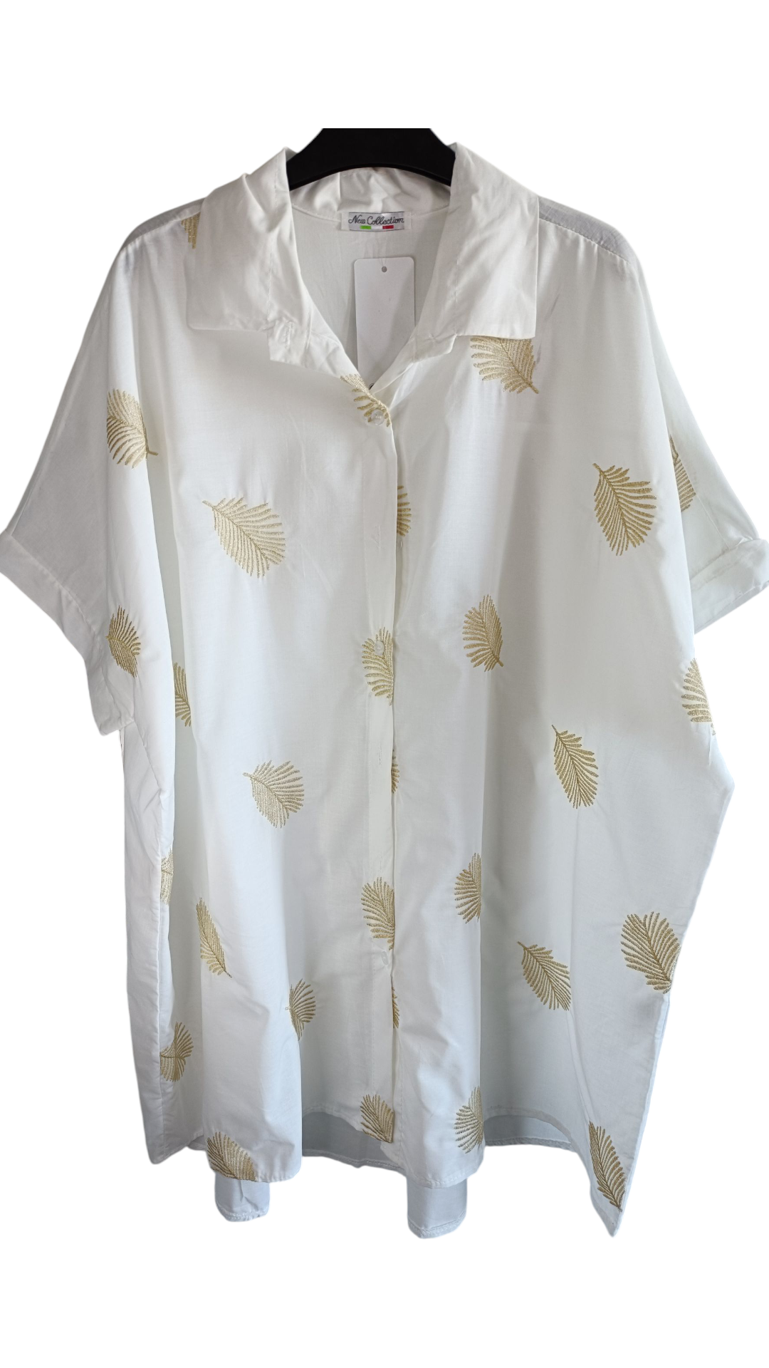Lange damesblouse grote maat met geborduurde palmtakken - Wit (Maat 42 t/m 52) | Jeans & Chic collectie