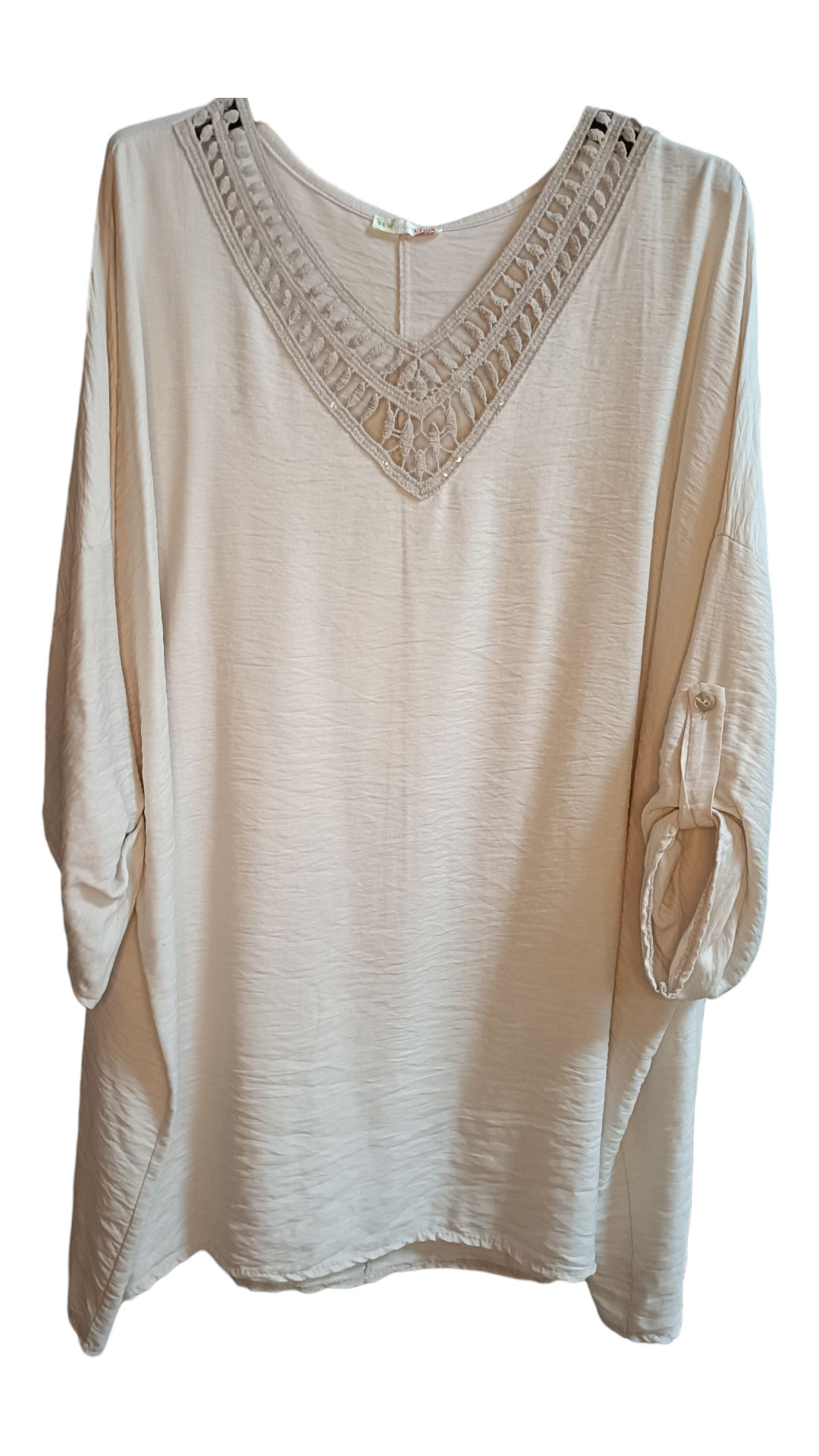 Top grote maat broderie voorkant detail