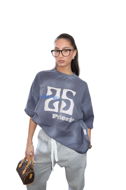Priority 25 Amoure tee/t-shirt - Grijs (Washed Grey)