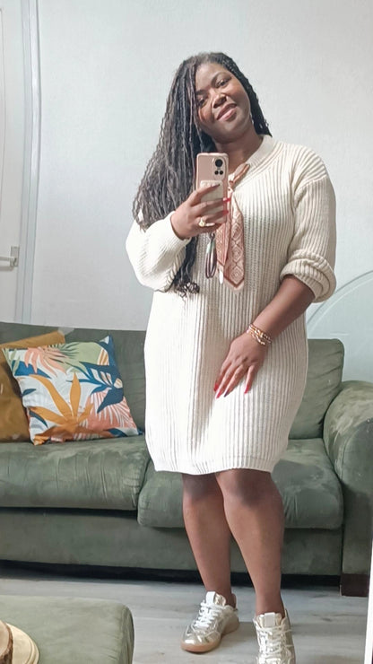 Gebreide midi jurk met sjaal detail; grote maten/ oversized - Beige