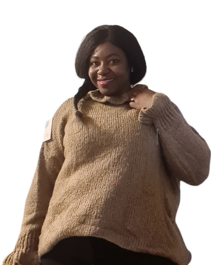 Dames trui met ruffel mouwen en kraag, grote maten - Camel kleur