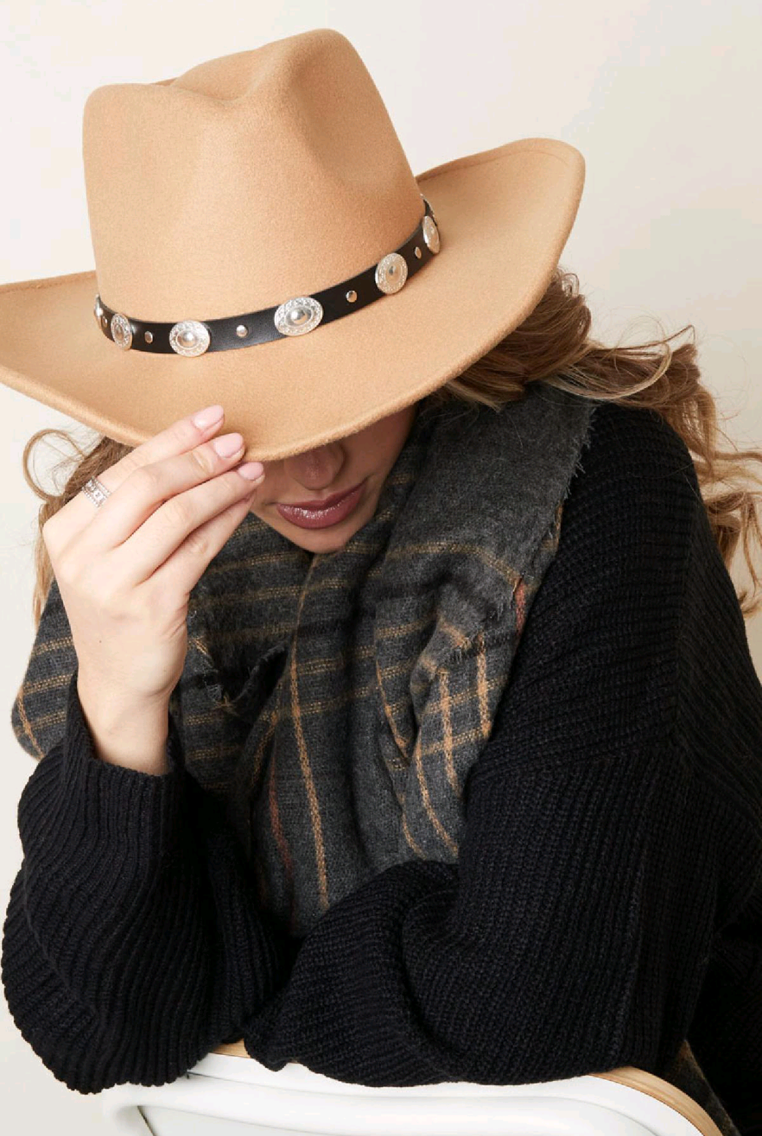 Western look fedorahoed fedora hoed dames