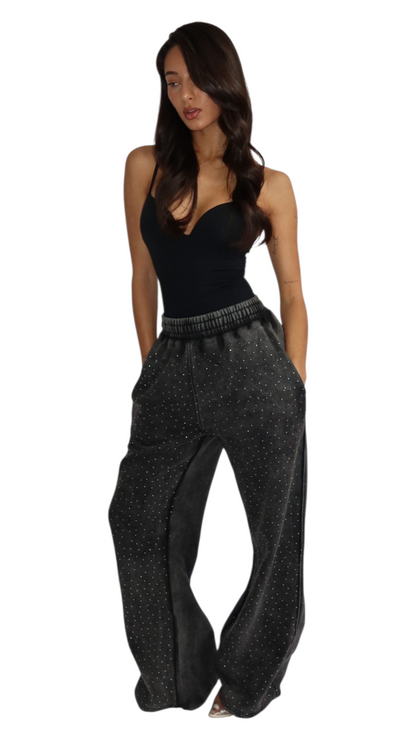 Priority strass jogger; Priority Rhinestone jogger Limited Edition - Zwart (Washed Black)