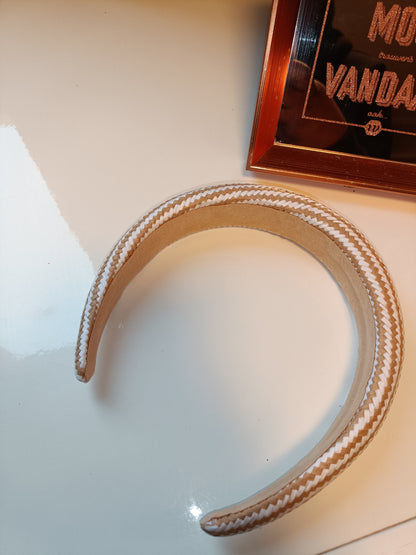 Diadeem haarband dikke dames haarband zigzag - Beige | Tee Time collectie