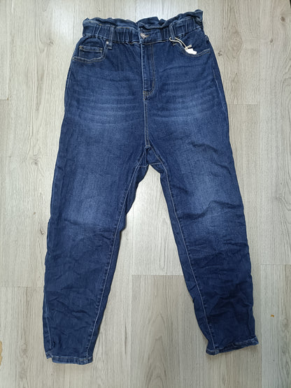 Karostar ultra high waist jeans met rits en hart vormige strass-knoop