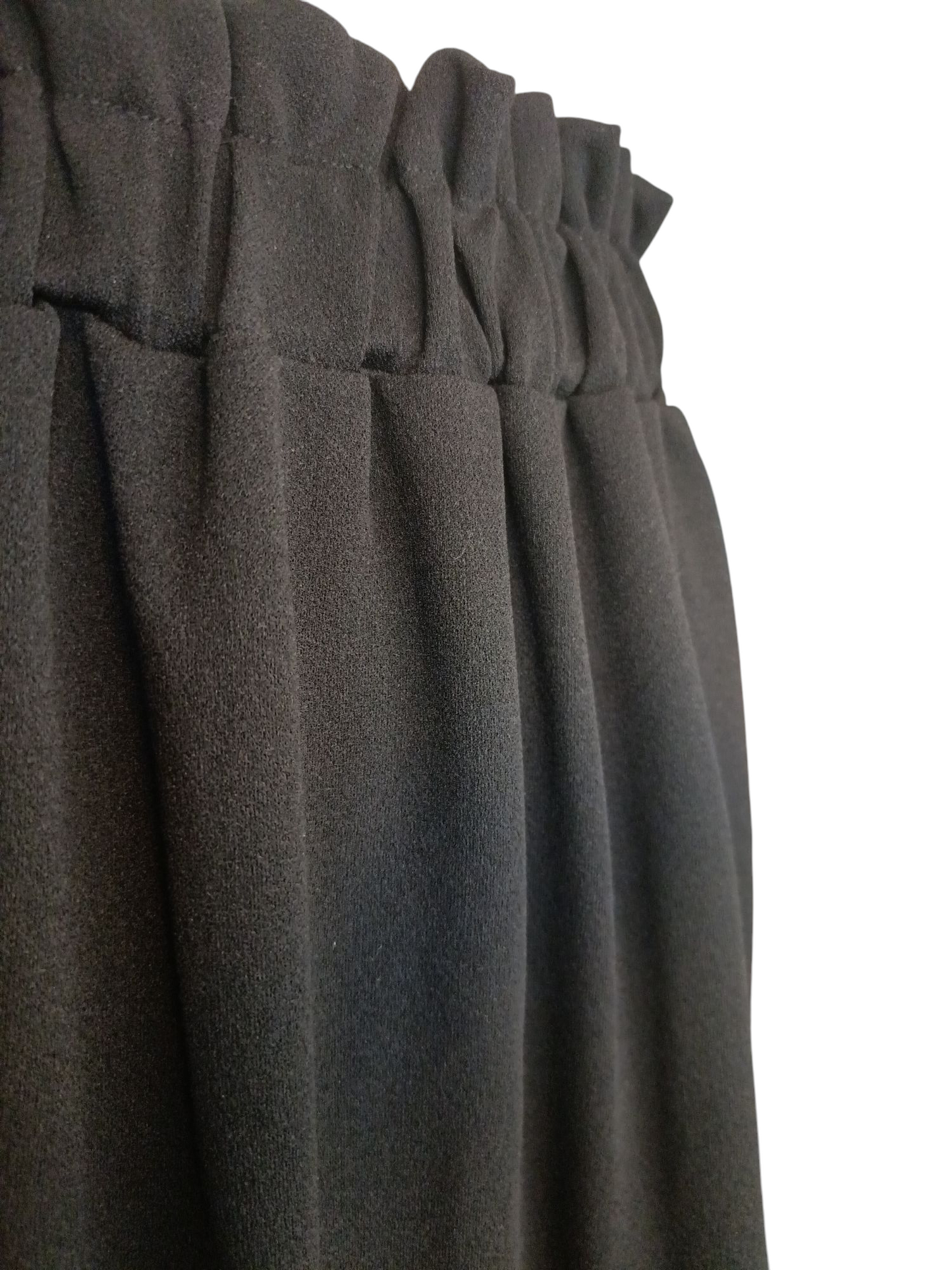 Libby - (Plussize) dames rok met zakken en elastische tailleband - Zwart | Rock that Skirt collectie