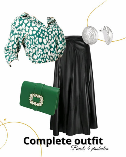 Complete outfit; Groene panterprint blouse (met Groene tas & Zwarte rok)