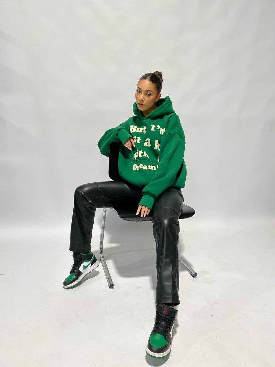 Priority hoodie: I'm a kid with a dream hoodie - Premium quality - puff print - Groen