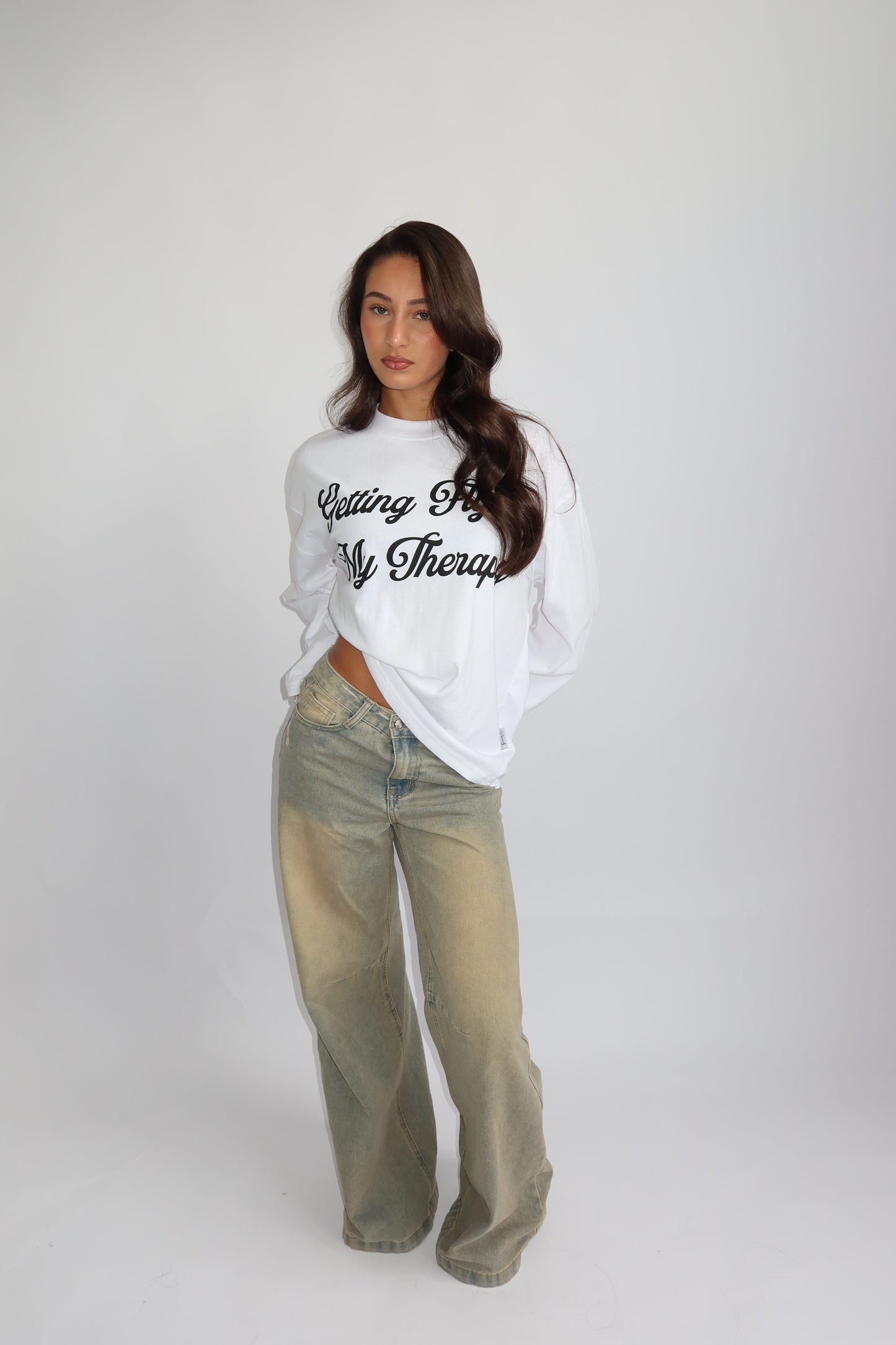 Priority Longsleeve; Getting Fly is my Therapy Longsleeve - Wit