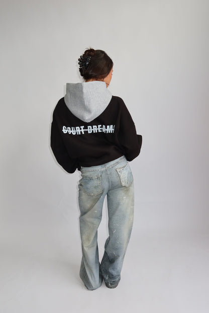 Priority hoodie; Priority Court Dreams hoodie AW25 - Zwart