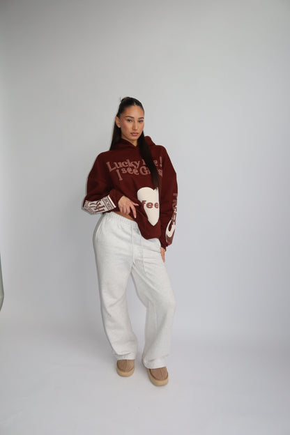 Priority Lucky Me hoodie - Bruin | Fall4me collectie 2.0