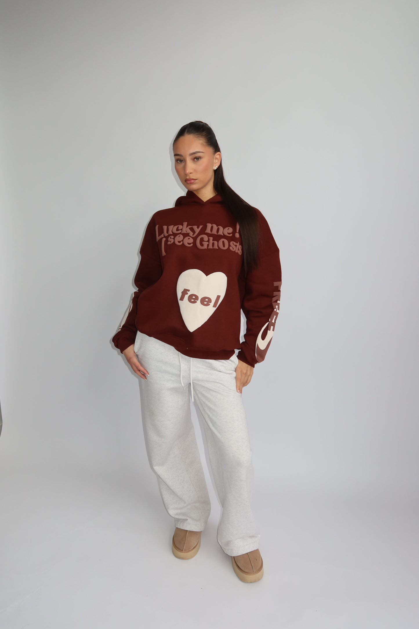 Priority Lucky Me hoodie - Bruin | Fall4me collectie 2.0