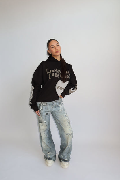 Priority Lucky Me hoodie - Zwart | Fall4me collectie 2.0