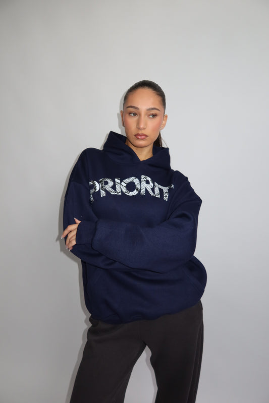 Priority hoodie; Priority Snakeprint hoodie AW25 - Marine Blue (Marineblauw/ Navy)