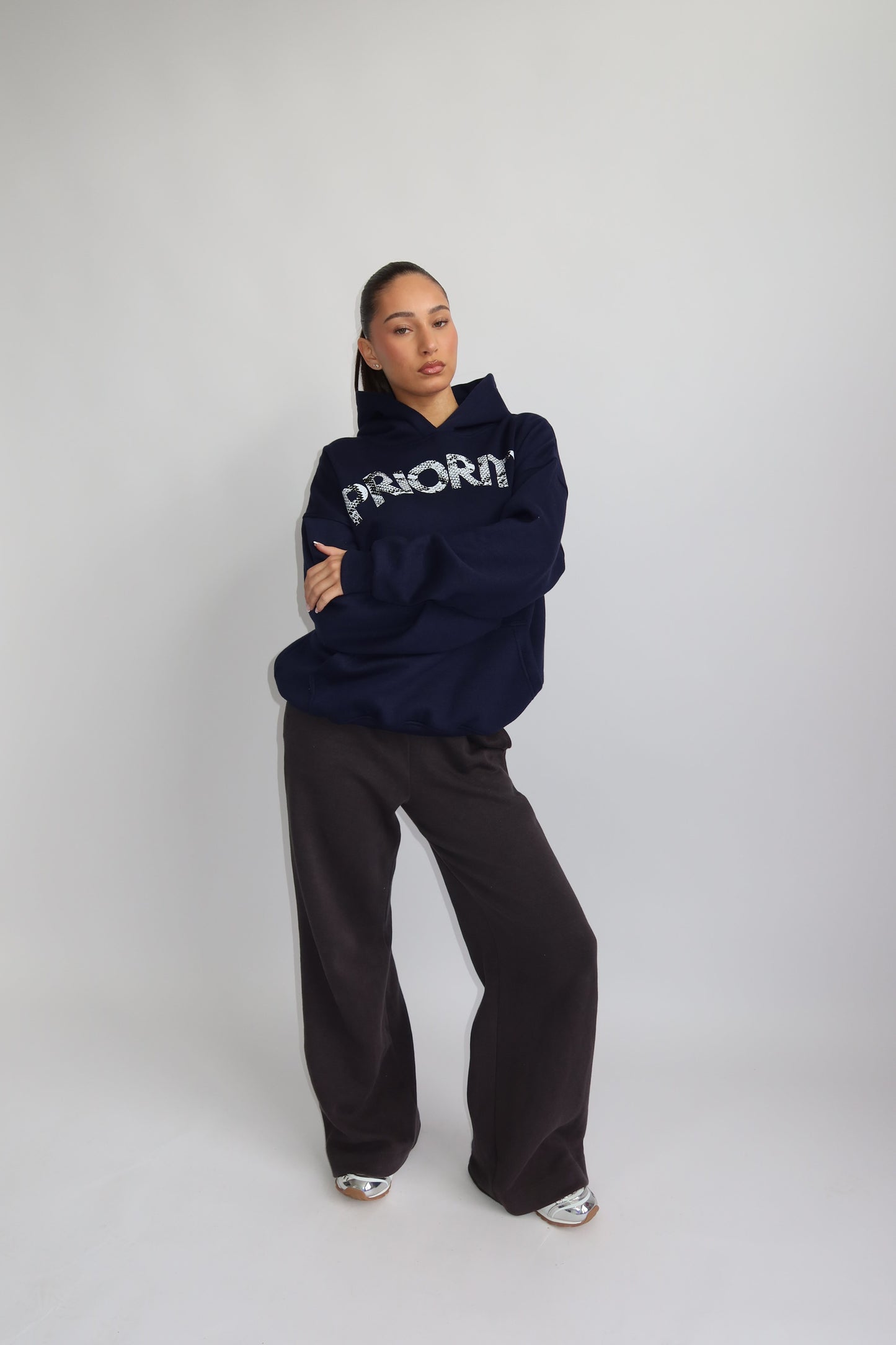 Priority hoodie; Priority Snakeprint hoodie AW25 - Marine Blue (Marineblauw/ Navy)
