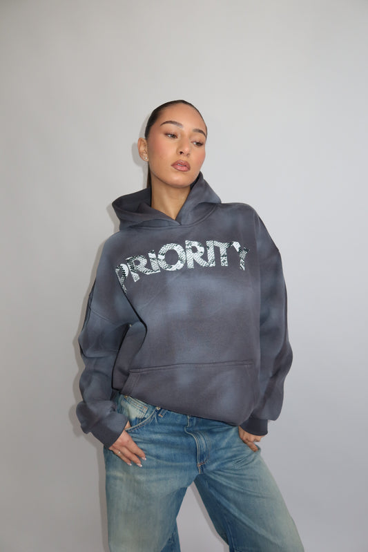 Priority hoodie; Priority Snakeprint hoodie AW25 - Denim Grey (Washed Grijs)