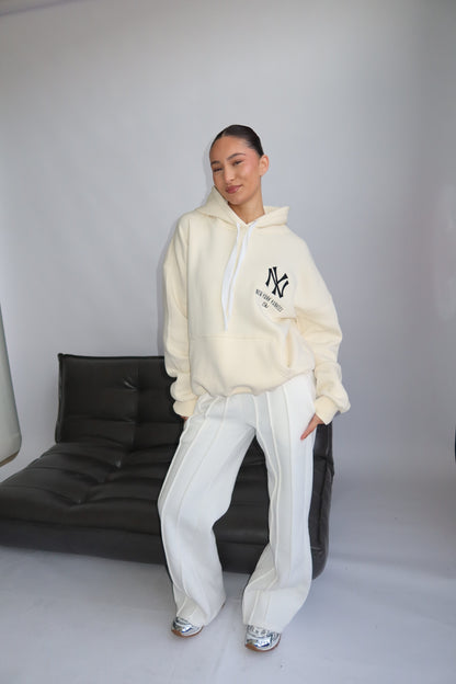 Priority hoodie; Priority Yankees hoodie - Crème