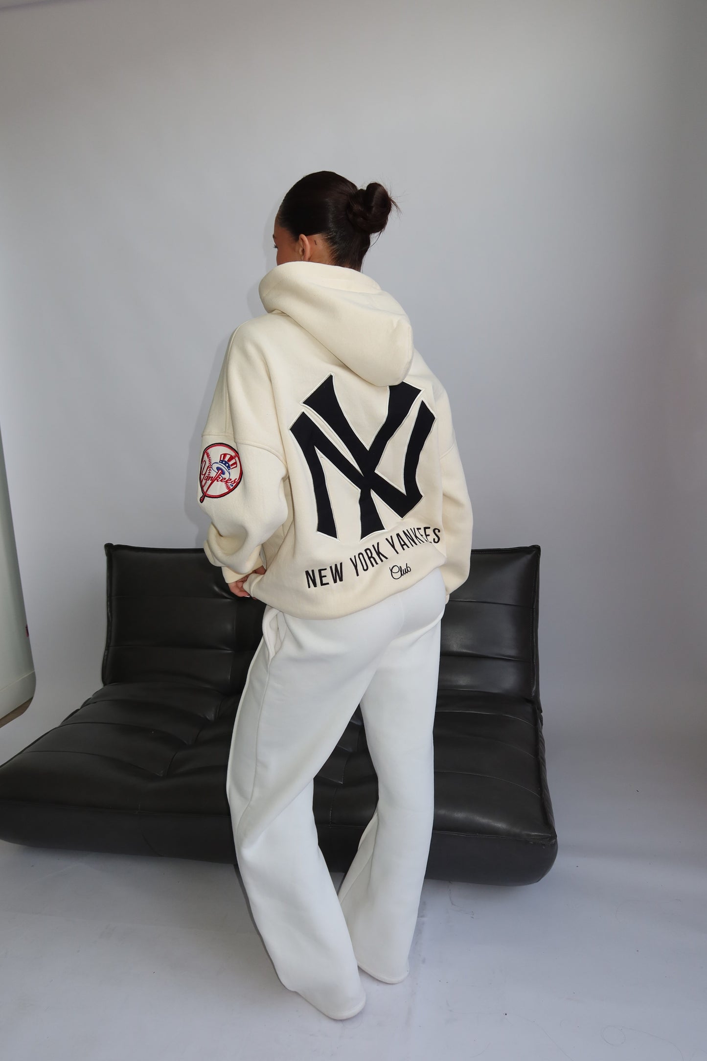 Priority hoodie; Priority Yankees hoodie - Crème