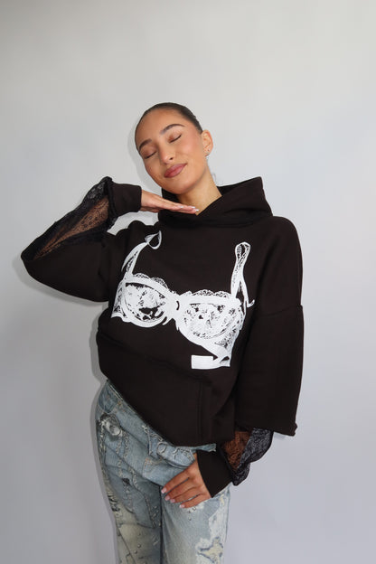 Priority hoodie; Priority Spice Lace hoodie - Zwart