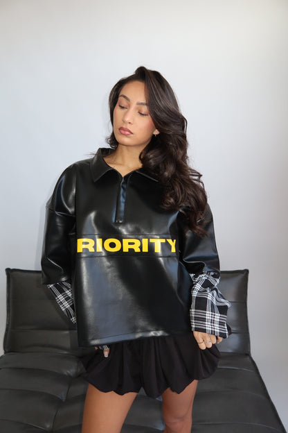 Priority Longsleeve; Priority leather shirt with checked sleeves - Zwart