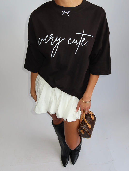 Priority t-shirt dames; 'The very cute' oversized Tee - Black/ Zwart | Tee Time collectie