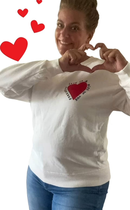 Mooij - Off-white dames sweater "Love" | Selflove collectie