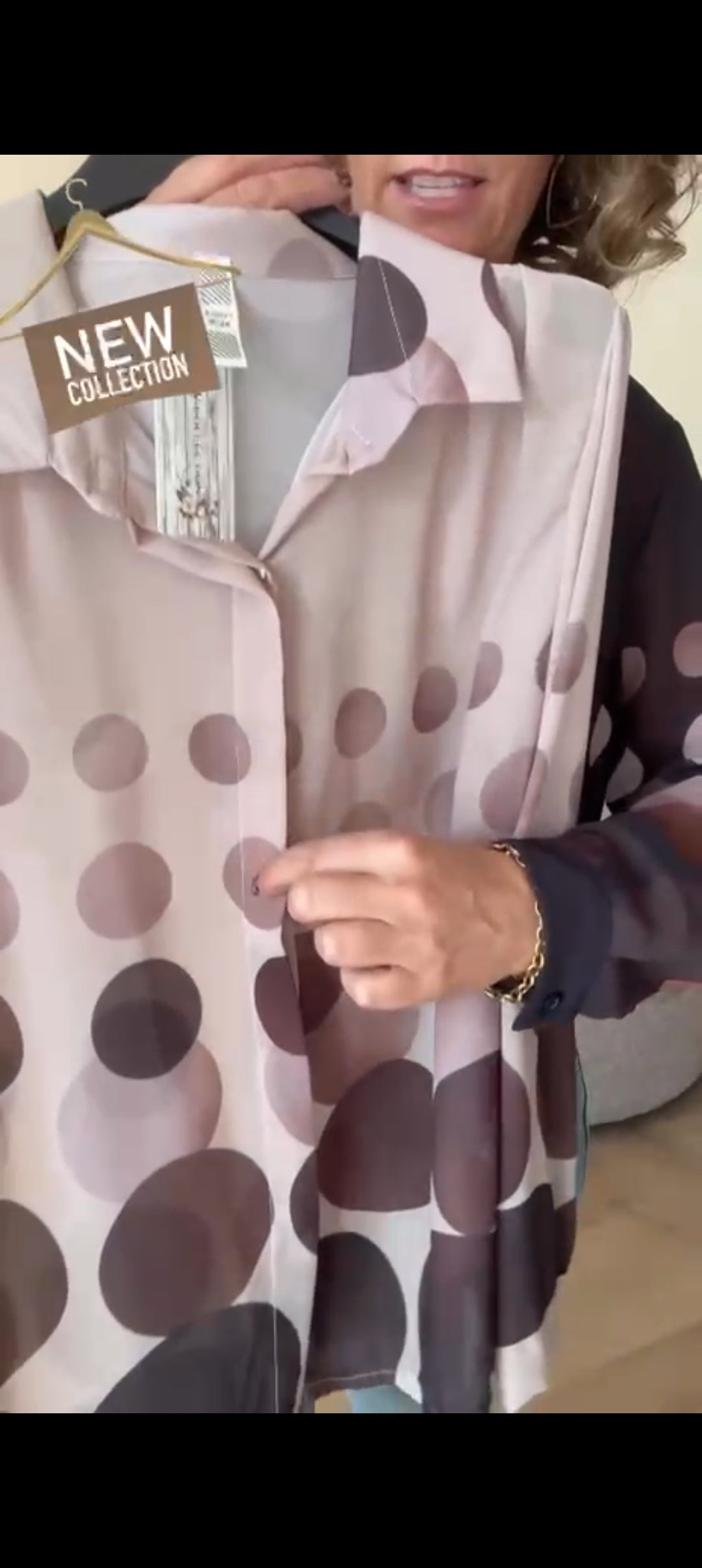 Dames blouse met stippen - Taupe/ Beige | Fall4me collectie 2.0