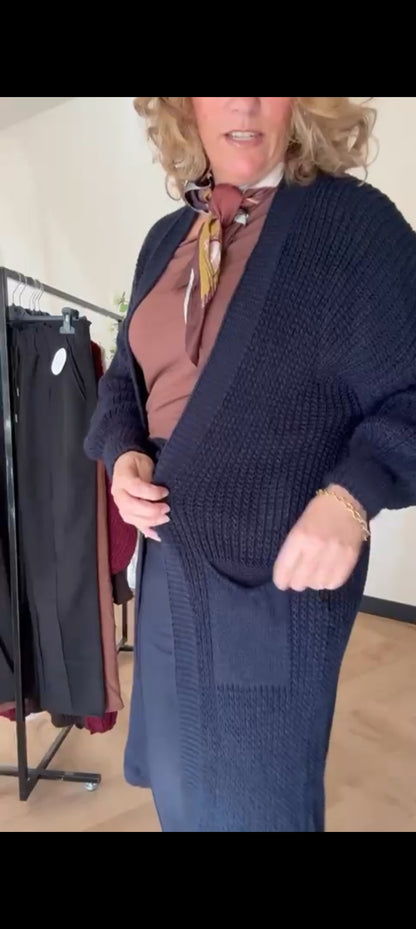 Lang gebreid vest dames met zakken; Lyna - Navy/ Marineblauw | Fall4me collectie 2.0