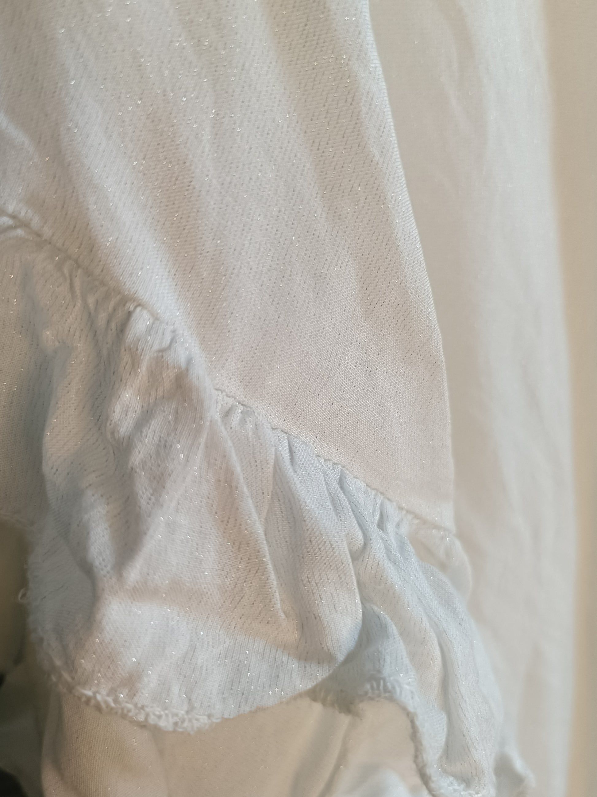 Detailfoto: metallic draad in zomerse top grote maat - Wit