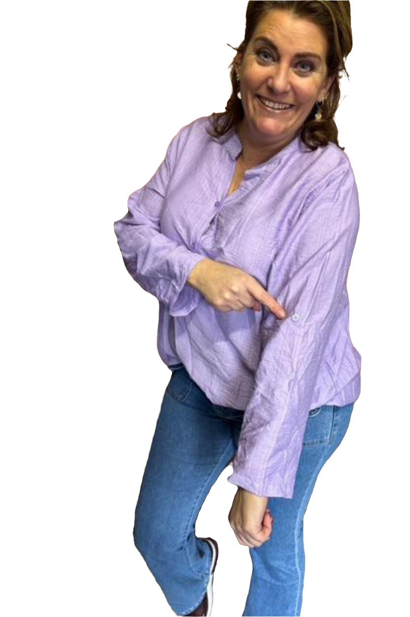 Grote maten dames top met knoopjes - Lila | Lente & Pastels collectie