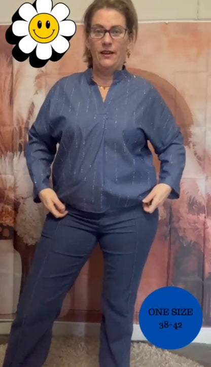 Denimtop met strass – combineerbaar met alles