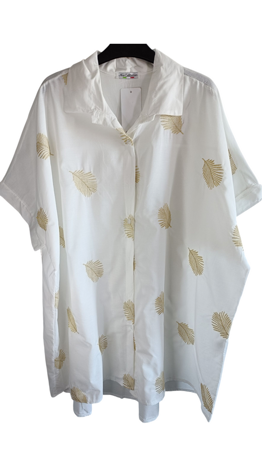 Lange damesblouse grote maat met geborduurde palmtakken - Wit (Maat 42 t/m 52) | Jeans & Chic collectie