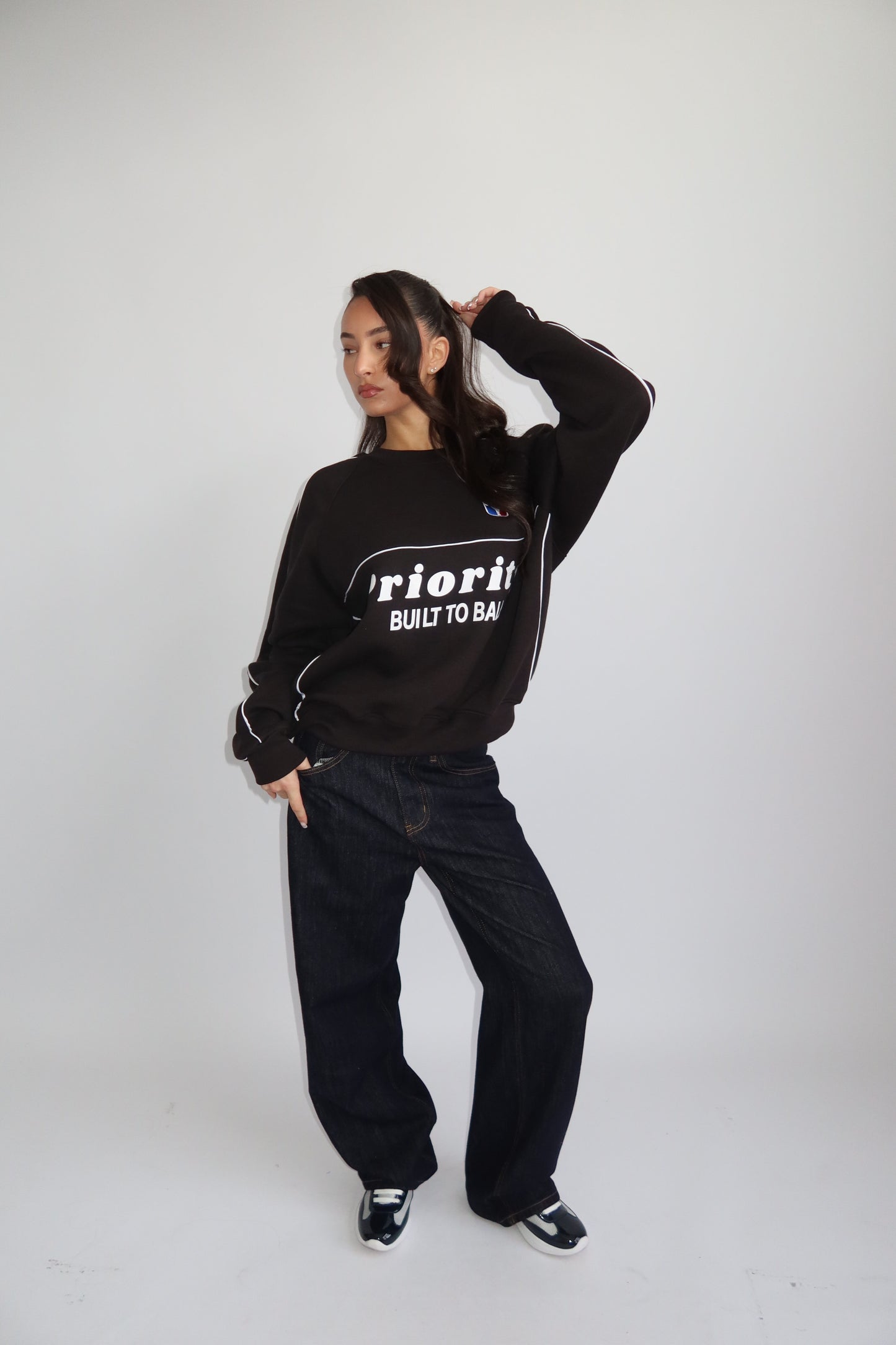 Priority sweater; Priority Built to ball sweater - Zwart