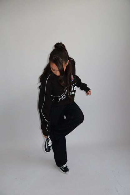 Priority sweater; Priority Built to ball sweater - Zwart